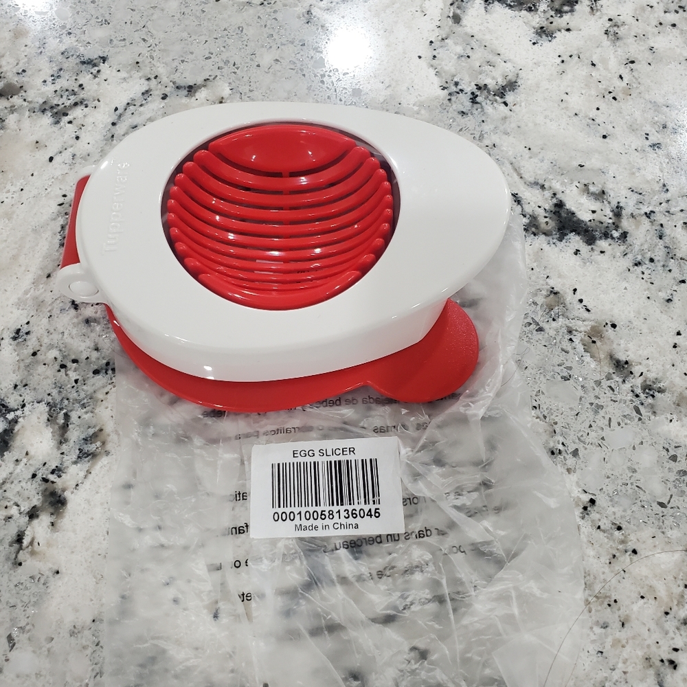 Tupperware Egg Slicer